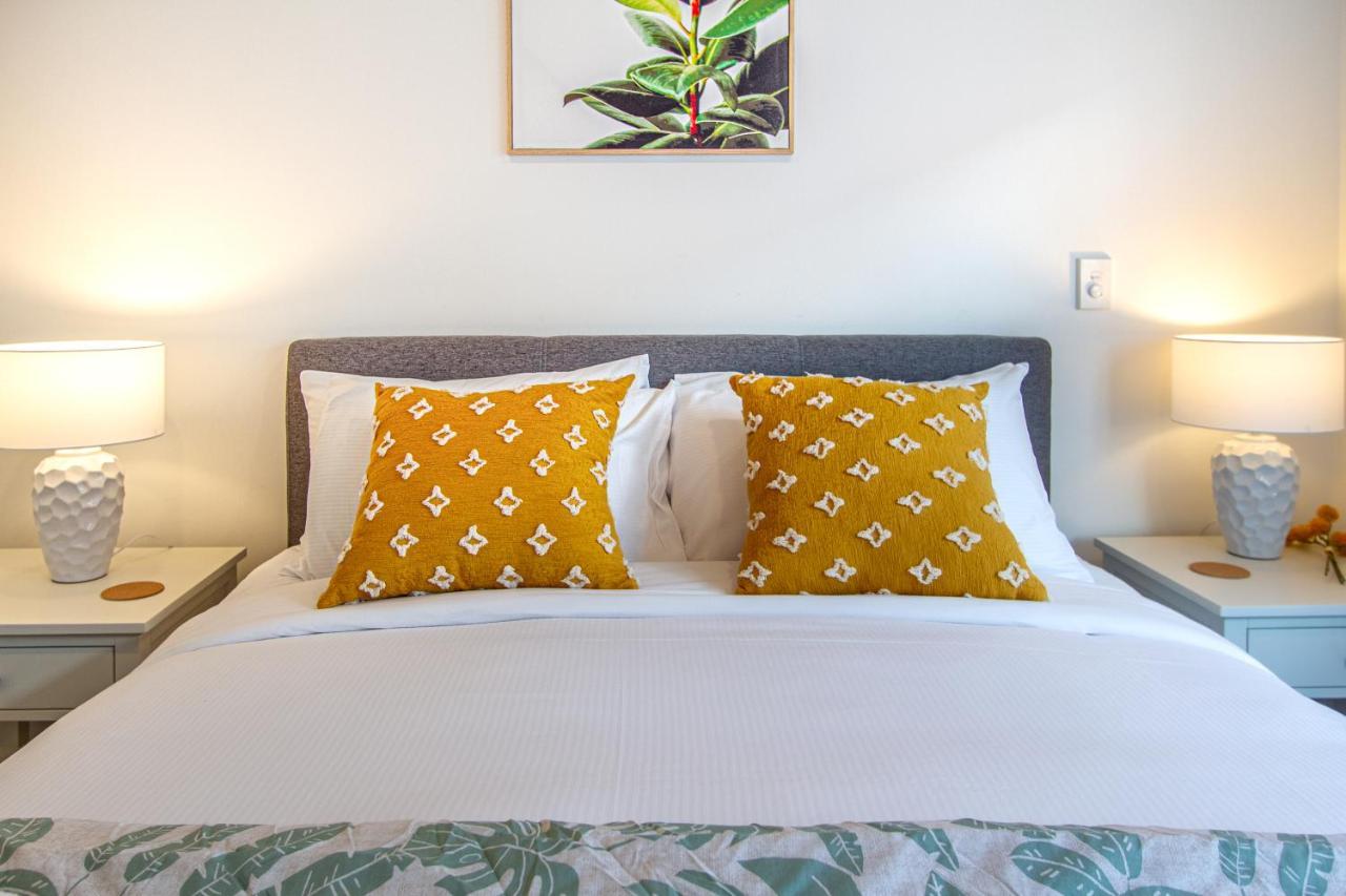 Vibrant City Abode - 2 Bed 2 Bath Daire Christchurch Dış mekan fotoğraf