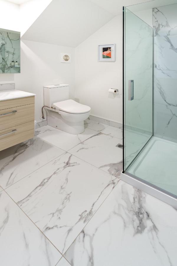 Vibrant City Abode - 2 Bed 2 Bath Daire Christchurch Dış mekan fotoğraf