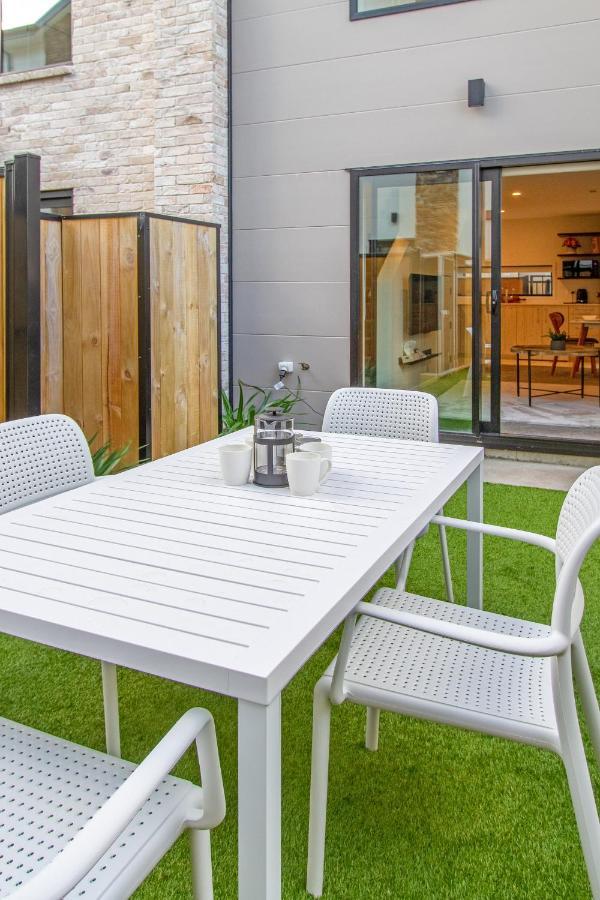 Vibrant City Abode - 2 Bed 2 Bath Daire Christchurch Dış mekan fotoğraf