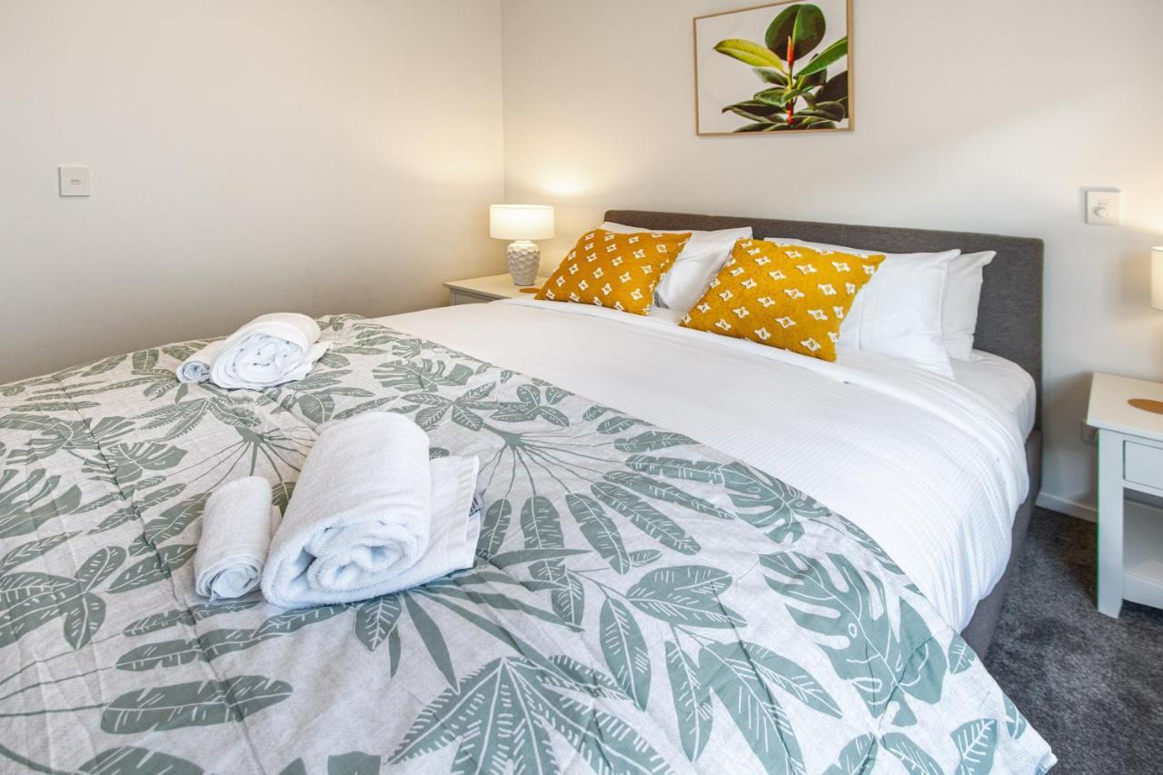 Vibrant City Abode - 2 Bed 2 Bath Daire Christchurch Dış mekan fotoğraf