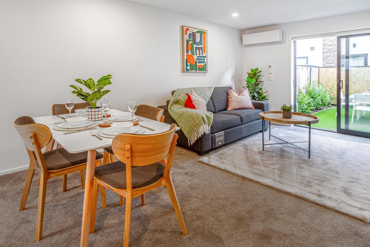 Vibrant City Abode - 2 Bed 2 Bath Daire Christchurch Dış mekan fotoğraf